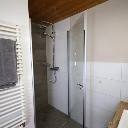 Apartman Joerg - Giebelwohnung Gipfelstuermer Mit Balkon, Naturnahe Lage, Hunde Willkommen *