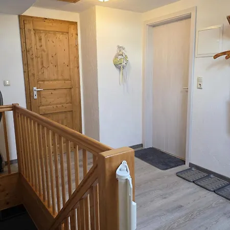 Joerg - Giebelwohnung Gipfelstuermer Mit Balkon, Naturnahe Lage, Hunde Willkommen * 레텐베르크